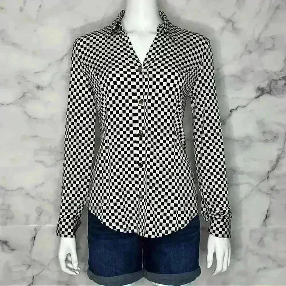 Carmen Marc Valvo Checkered Button down Blouse - Picture 11 of 11